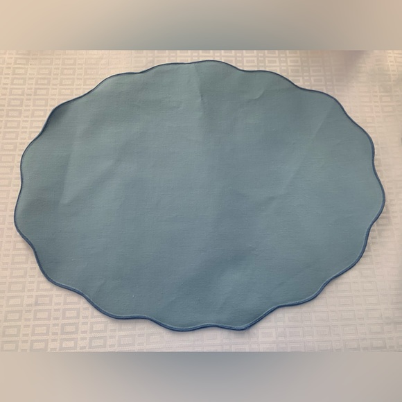 Set of Placemats and Napkins - Picture 3 of 6